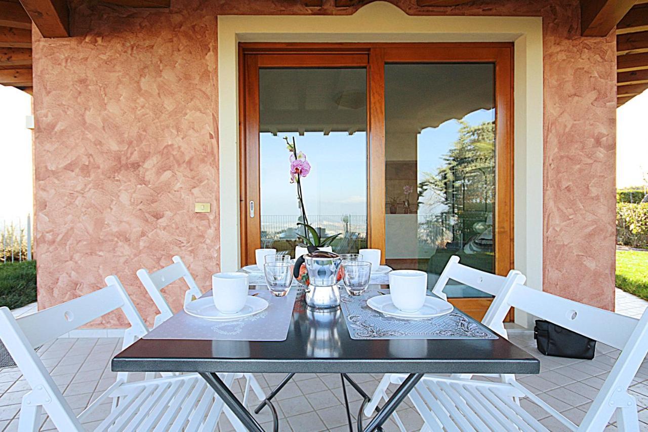 סויאנו דל לאגו La Villa Degli Ulivi מראה חיצוני תמונה